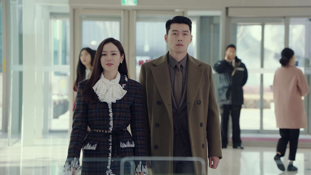 Actors Hyun Bin, Son Ye Jin To Tie The Knot