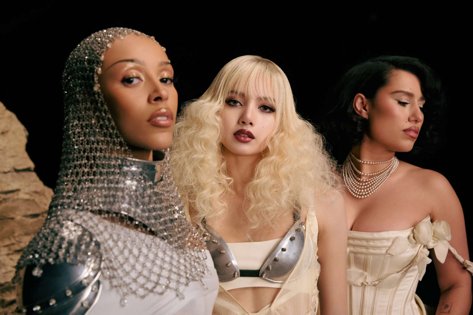 BLACKPINK’s Lisa Taps Doja Cat & RAYE For Single ‘Born Again’