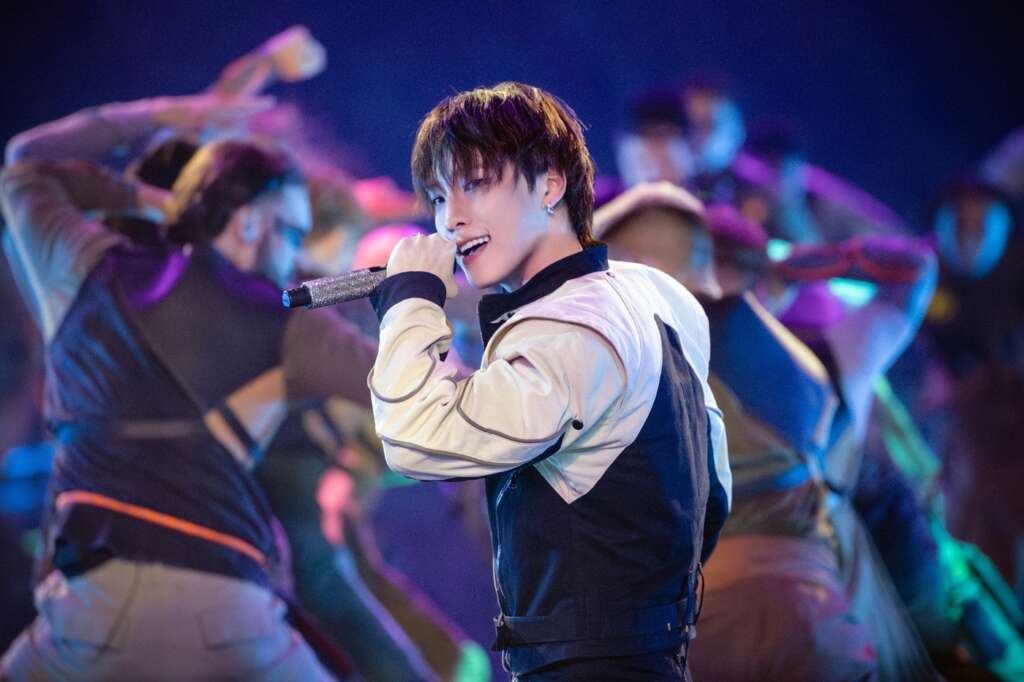 SEVENTEEN’s DINO Lights Up Riyadh Stage At EWC 2025
